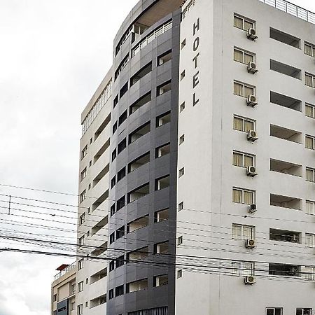 פלוטאס M Tower Hotel מראה חיצוני תמונה