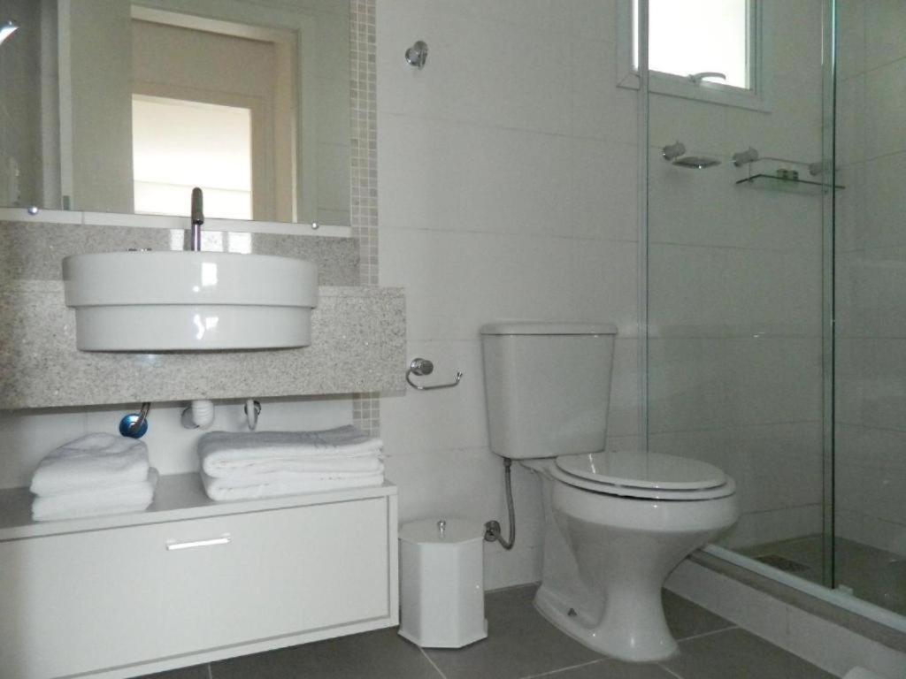 פלוטאס M Tower Hotel מראה חיצוני תמונה