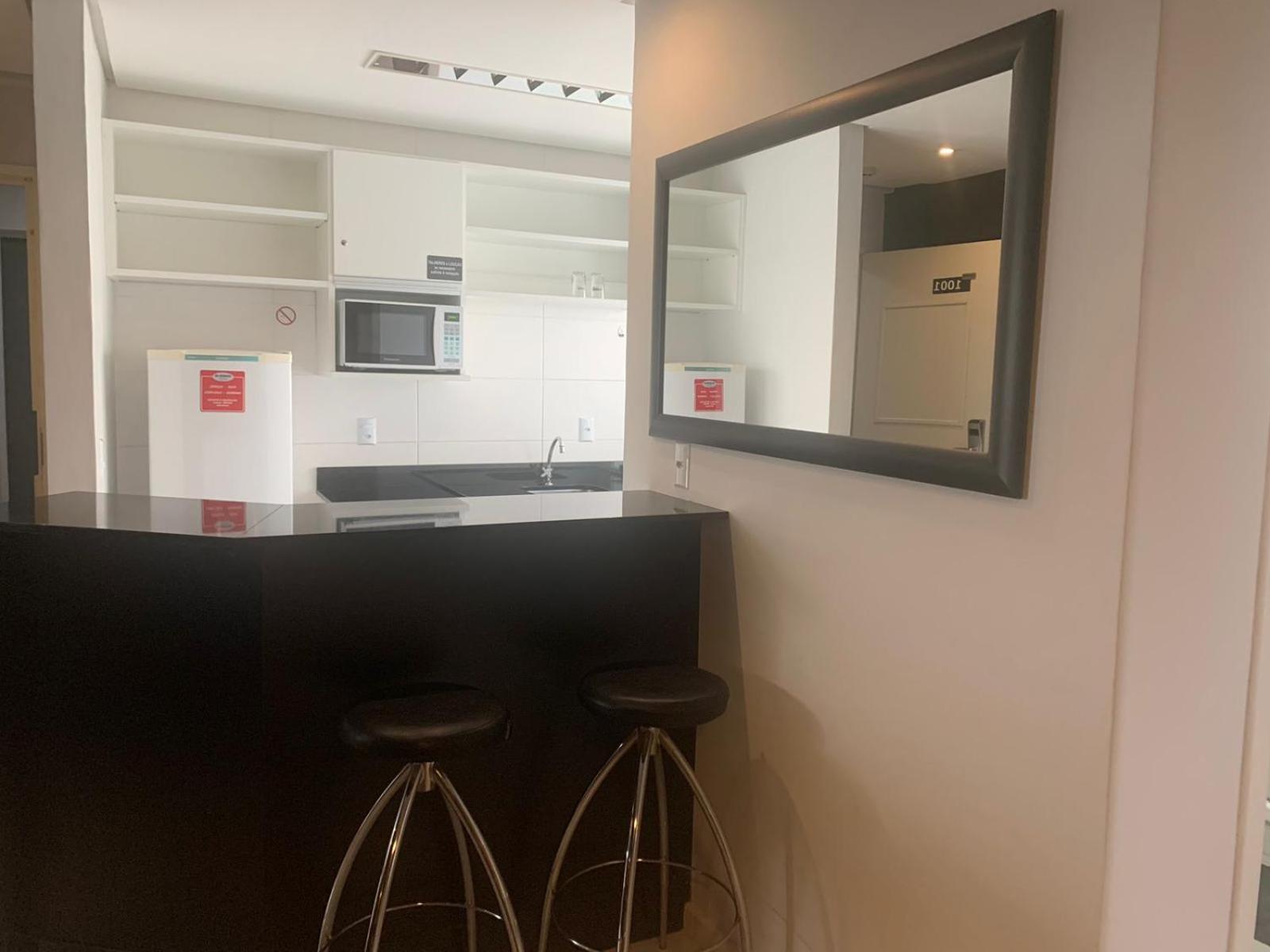 פלוטאס M Tower Hotel מראה חיצוני תמונה