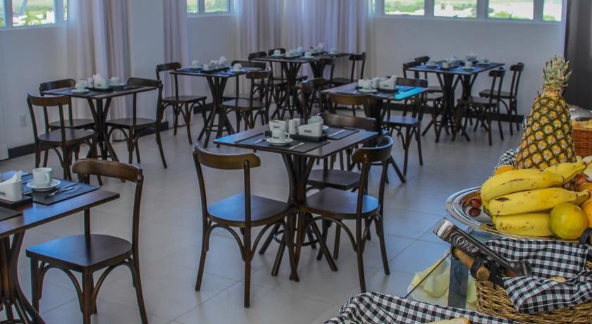 פלוטאס M Tower Hotel מראה חיצוני תמונה